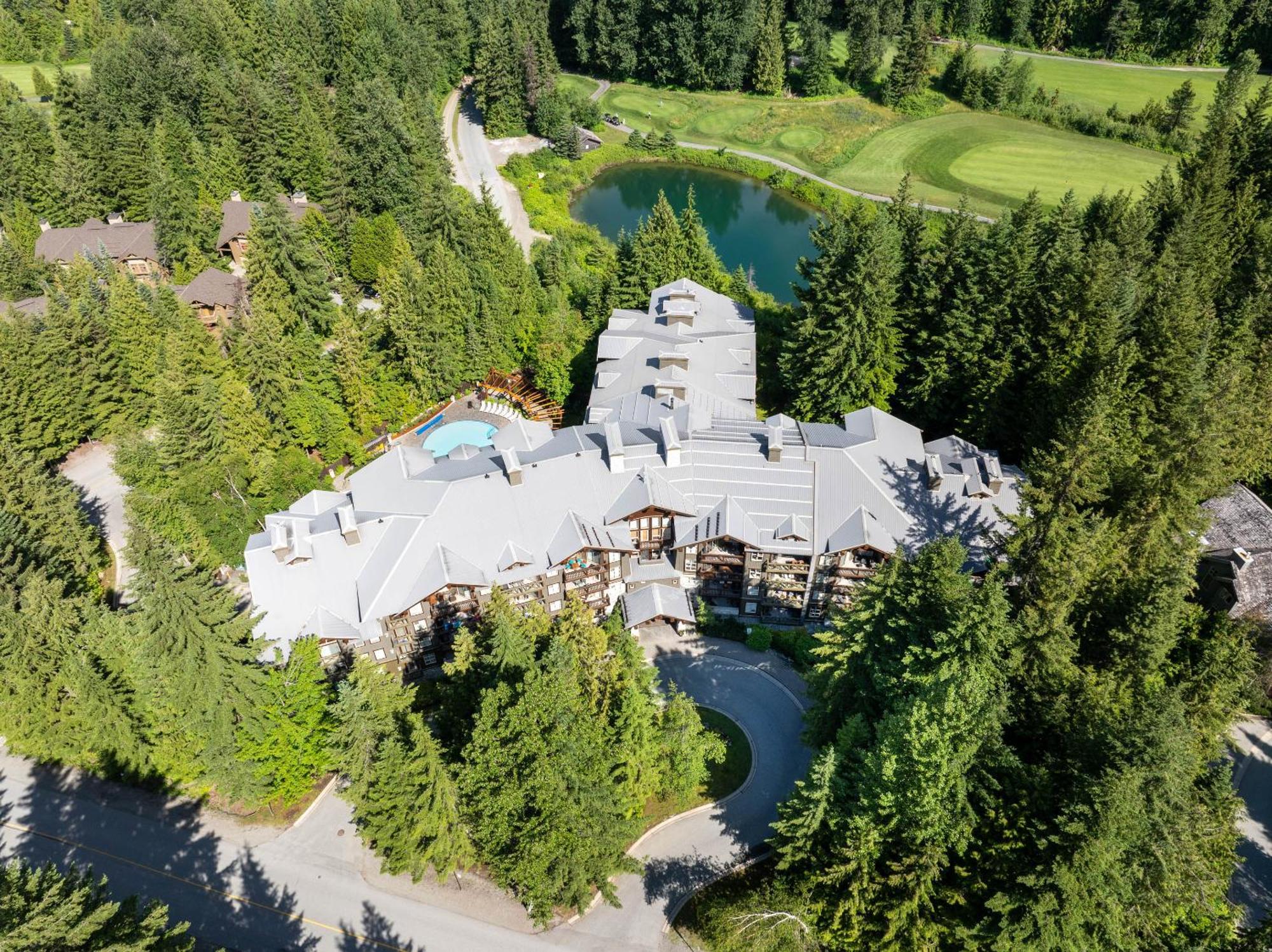 Lost Lake Lodge By Whistler Premier Exterior photo