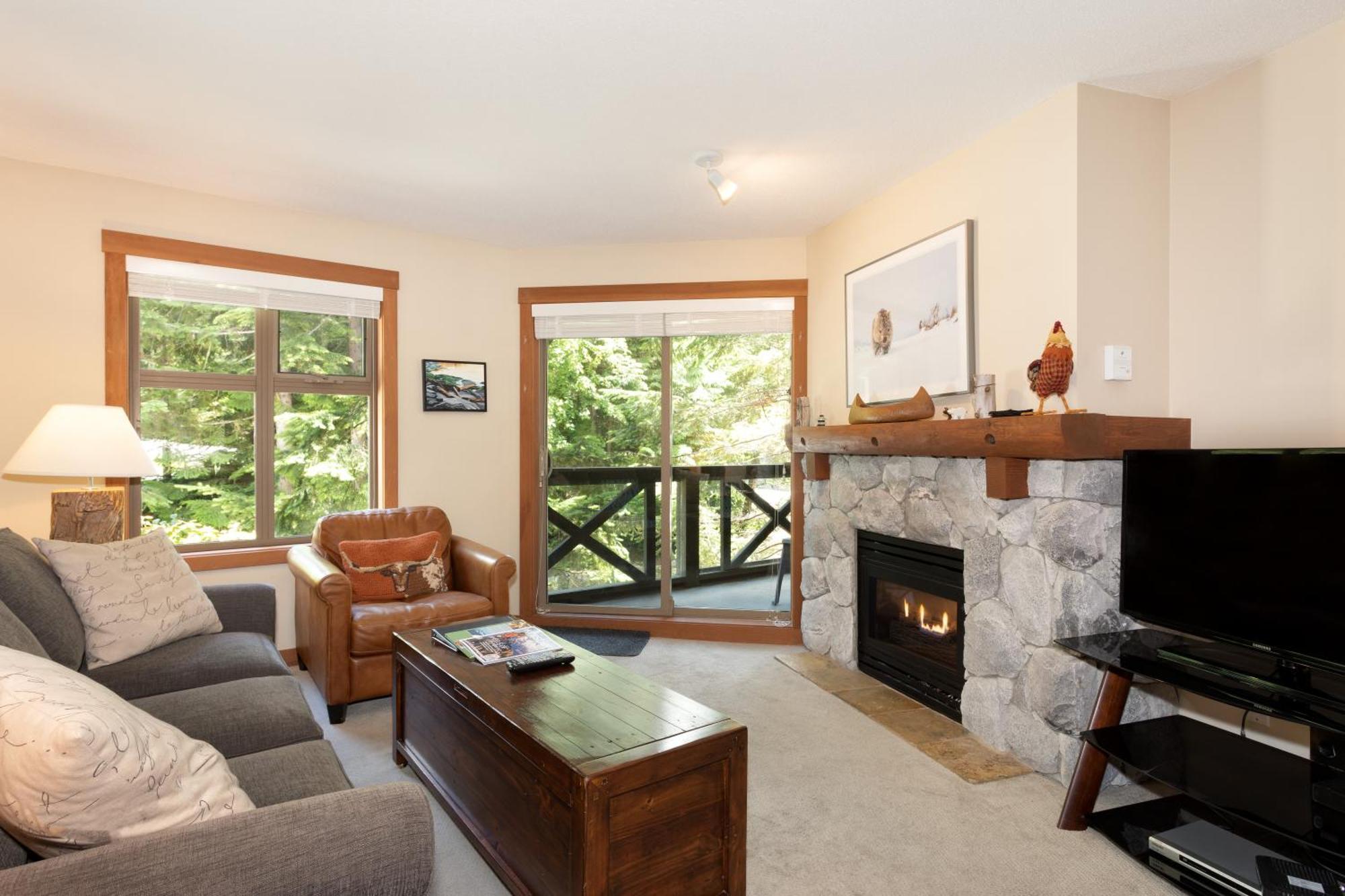 Lost Lake Lodge By Whistler Premier Exterior photo
